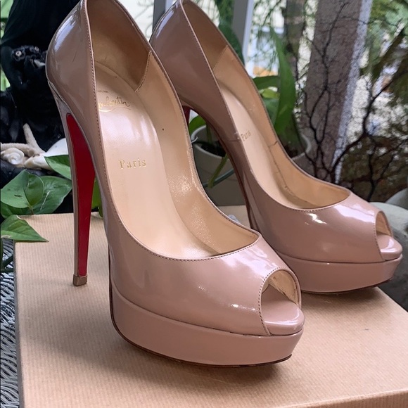 Christian Louboutin lady peep toe 9.5 size - Picture 2 of 7
